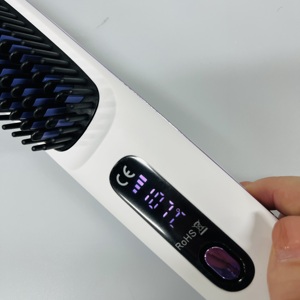 Brosse lissante pour cheveux en céramique avec écran LED 160–200 ° Contrôle de température portable alimenté par batterie - Product Image 5