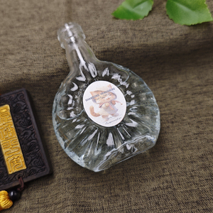 Mini bouteille d'<span class=keywords><strong>alcool</strong></span> exquise transparente Brandy Whisky Vodka <span class=keywords><strong>Gin</strong></span> 50ml bouteille d'<span class=keywords><strong>alcool</strong></span> en verre importée en gros - Product Image 3