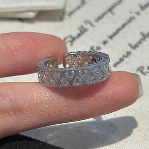 Bague en argent pur S925 brossé en forme de cœur, romantique, vintage, plaquée or 18 carats, incrustée de zircon ouvert, design simple et original - Product Image 1