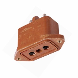 Enchufe Eléctrico T724 250V 40A, Conector de Alimentación Industrial de Cobre con Conexión a Tierra Estándar - Product Image 4