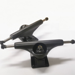 Forge liquide de super haute qualité coulée cheville ouvrière creuse ou <span class=keywords><strong>solide</strong></span> et essieu 139mm 5.5 pouces logo personnalisé <span class=keywords><strong>skateboard</strong></span> longboard trucks - Product Image 4