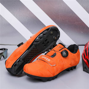 Vendita calda di lusso <span class=keywords><strong>scarpe</strong></span> <span class=keywords><strong>da</strong></span> ciclismo con cinturino magico fibbia con suola dura Mountain bike <span class=keywords><strong>scarpe</strong></span> <span class=keywords><strong>da</strong></span> <span class=keywords><strong>corsa</strong></span> per esterno ciclismo su strada Indoor <span class=keywords><strong>scarpe</strong></span> <span class=keywords><strong>da</strong></span> ciclismo - Product Image 5