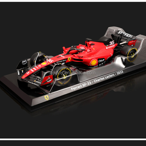 <span class=keywords><strong>Burago</strong></span> 1:24 SF23 SF24 <span class=keywords><strong>F1</strong></span> Modèle de voiture de simulation en métal moulé sous pression # 16 # 55 figurines miniatures avec vitrine - Product Image 6