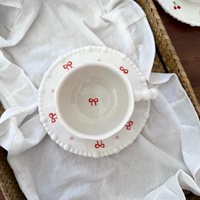 Tasse à café et soucoupe en céramique blanche coréenne avec bordure perlée en relief, points perlés, mug à franges perlées, tasses et assiettes