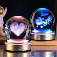 Lampe LED 3D en verre de cristal, cadeau d'anniversaire, plante de lune gravée au Laser, cœur, boule de nuit personnalisée