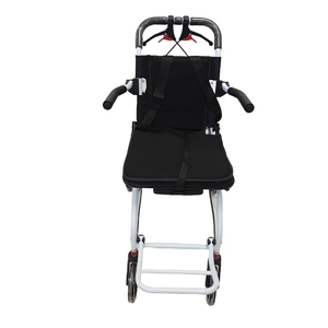 Sedia a rotelle multifunzionale in acciaio ad alto tenore di carbonio traspirante leggero Scenario di applicazione - Product Image 4