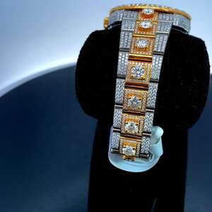 Reloj Mecánico Artesanal de Alta Calidad con Diamantes Completos de Moissanita VVS Personalizado - Product Image 3