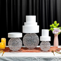 Support à gâteau et à dessert moderne en acrylique et en fer forgé avec cristaux pour les fêtes de Noël et de mariage