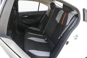 <span class=keywords><strong>Precio</strong></span> usado Toyota <span class=keywords><strong>Corolla</strong></span> <span class=keywords><strong>2021</strong></span> híbrido E CVT 4 puertas 5 plazas de alta velocidad Vehículo de nueva energía coches usados para <span class=keywords><strong>Corolla</strong></span> - Product Image 5