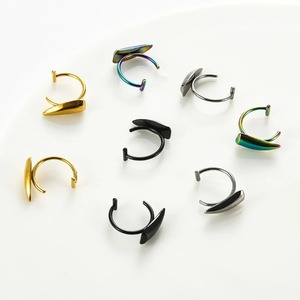 1 Par de Anillos de <span class=keywords><strong>Labio</strong></span> Falsos de Acero Inoxidable, Ajustables, Sin Perforación, con Diseño de Dientes de Lobo, Estilo Punk, para Halloween, en Forma de C, para Hombres y Mujeres - Product Image 6