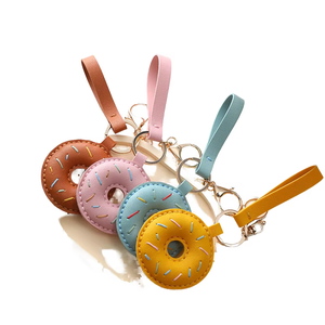Llavero Creativo de Cuero PU con Forma de Donut para Mujer, Tejido a Mano con Cuerda, Anillo para Llaves, Llavero de Lujo para Coche y Colgante para Bolso - Product Image 1