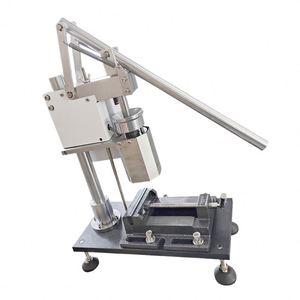 Desktop Small Plastic Injection Mold <b>Machine</b> Mini Injection <b>Machine</b> Used in Laboratory Small Prefabricated Parts - Product Image 1