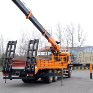 Nouveau <span class=keywords><strong>camion</strong></span>-grue télescopique de boom de transport de cargaison de la coutume CLW 6x4 25 tonnes <span class=keywords><strong>avec</strong></span> le <span class=keywords><strong>hayon</strong></span> - Product Image 4