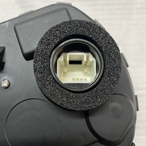 Rear Cargo <b>Box</b> <b>Lock</b> For Toyota Prado Lexus GX460 69110-60230 69110-60233 Plastic Replacement Part - Product Image 1