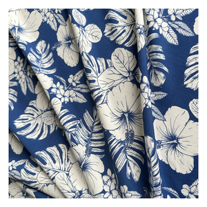 Các cửa hàng nhà máy nhiệt đới màu xanh Hibiscus thiết kế kỹ thuật số in Rayon vải giá mỗi mét cho quần áo - Product Image 1