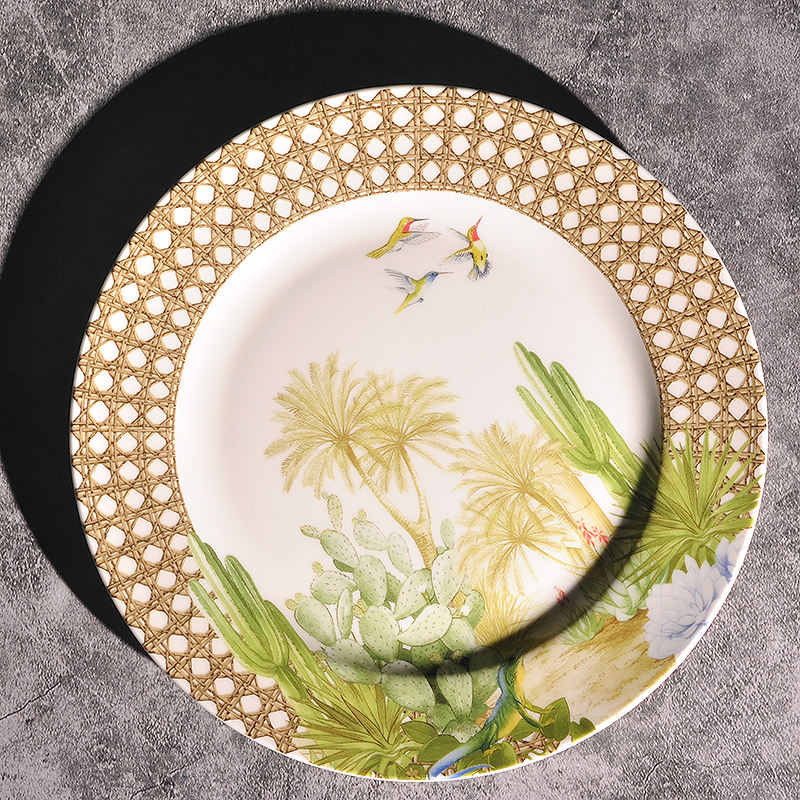 จาน8นิ้ว