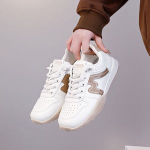 Удобные повседневные кроссовки в студенческом стиле на шнуровке, простой однотонный дизайн, мягкая стелька, нескользящая подошва, спортивная обувь для кампуса - Product Image 3