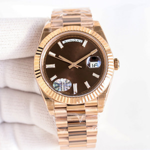 Artesanía de panel de alta calidad a nivel de techo, graduaciones a escala completa, luminiscencia uniforme. Reloj Mecánico para Hombre - Product Image 1