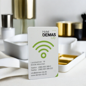 Tarjeta de Membresía Empresarial de Control de Acceso NFC RFID de PVC con Función de Pago, Color Pantone, Resistente al Agua, Certificada ISO - Product Image 4