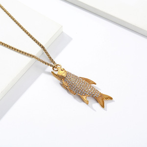 Instagram-worthy niche design piranha necklace, full diamond, understated luxury, hip-hop street style, <b>titanium</b> steel pendant. - Product Image 3