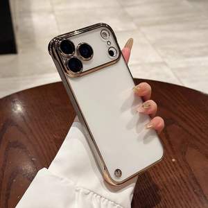 Étui transparent sans cadre en PC pour 17 Pro Max - Protection d'objectif en verre trempé électro-plaqué anti-jaunissement, ajustement fin, antichoc - Product Image 3