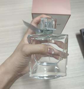 Perfume de Lujo en Miniatura de 100 ml, Fragancia Corporal en Spray, Colonia Árabe para Hombre y Mujer, Botellas de Perfume Originales Personalizadas de Larga Duración - Product Image 4