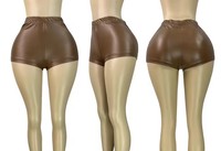 Ensemble deux pièces streetwear pour femme, automne-hiver, nouvelle tenue, pull en tricot ajouré et short en PU, ensembles deux pièces pour femme
