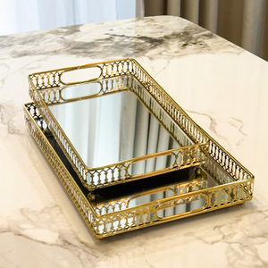 <span class=keywords><strong>Plateau</strong></span> en <span class=keywords><strong>verre</strong></span> miroir en métal <span class=keywords><strong>de</strong></span> style européen, <span class=keywords><strong>plateau</strong></span> <span class=keywords><strong>de</strong></span> service durable <span class=keywords><strong>pour</strong></span> salon, <span class=keywords><strong>table</strong></span> basse, décoration intérieure, rangement <span class=keywords><strong>de</strong></span> fruits - Product Image 2