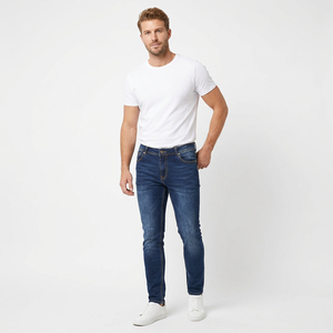 Jean décontracté pour homme grande taille, coupe droite, respirant, bleu délavé moyen, en denim uni, écologique, poids moyen, 100 % coton - Product Image 4
