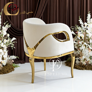 Sillas de comedor con estructura de metal dorado real de terciopelo blanco para salón de ceremonias - Product Image 5