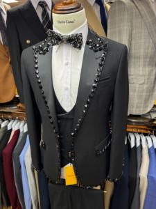 Luxury 3 Piece Rhinestone Beaded Slim Fit Wedding <strong>Suits</strong> For Groom <strong>Men</strong> Tuxedo Jacket Vest Pants Set - Product Image 2