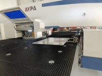 Máquina de Prensado y Punzonado CNC con Servocontrol de Enlace Multieje para Corte y Conformado de Rollos