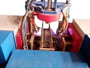 เครื่องตรวจสอบอนุภาคแม่เหล็กแบบเรืองแสง 6 สถานี รุ่น bibo CDW-2000 อายุการใช้งาน 1 ปี แรงดันไฟฟ้า 220V อุปกรณ์ทดสอบแบบไม่ทำลายวัสดุ - Product Image 4