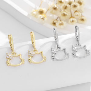 2025 alta calidad gatito fino moda 14K cobre chapado en oro con incrustaciones de circón uso diario pendientes de latón joyería de mujer - Product Image 2