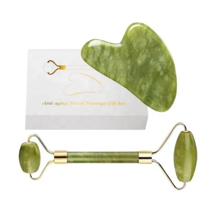Offres Spéciales Gua Sha & Jade Roller Outils <span class=keywords><strong>pour</strong></span> le <span class=keywords><strong>visage</strong></span> Rouleau <span class=keywords><strong>pour</strong></span> le <span class=keywords><strong>visage</strong></span> et Gua Sha Set <span class=keywords><strong>pour</strong></span> réduire les poches et les rougeurs Routine de soins de la peau - Product Image 5