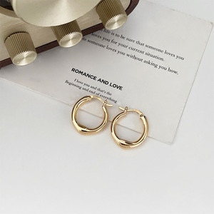 S925 <b>Silver</b> <b>Stud</b> <b>Earrings</b> For Women Minimalist Fashionable Design Everyday Wear 925 <b>Silver</b> Jewelry - Product Image 4