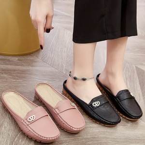 Mules mocassins noires pour femmes à talon ouvert avec boucle en strass, chaussures plates décontractées respirantes en cuir PU souple pour la conduite - Product Image 5