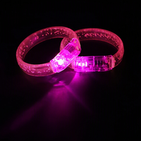 Bracelet LED Lumineux en Acrylique pour Concerts et Festivals de Musique, Alimenté par Piles, Non Toxique, Bracelet de Fête