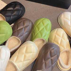 Chaussons d'hiver pour femmes JHT imperméables et respirants avec dessus en PU, semelle intermédiaire en EVA, <span class=keywords><strong>talon</strong></span> compensé, pour la maison, antidérapants, chauds, couleurs mélangées - Product Image 4