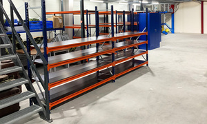 Étagères à longue portée largement utilisées, rayonnages industriels en acier <span class=keywords><strong>métallique</strong></span>, rayonnages <span class=keywords><strong>d</strong></span>'entrepôt sans boulons, unités de stockage pour supermarchés - Product Image 3