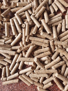 Granulés de bois bon marché de meilleure qualité chauffant 4000 Kcal jusqu'à granulés de bois dur à faible teneur en cendres - Product Image 2