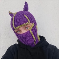 25 nouveau chapeau en corne tricoté à la main drôle masque de ski cagoule chaude avec un trou sport personnalisé pour Halloween