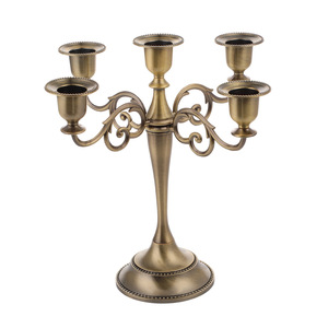 Support de bougie en métal doré personnalisé, pièce estampée de luxe moderne, chandelier doré OEM pour décoration de table de mariage - Product Image 5