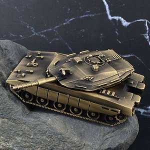 Miniatura de Tanque de Bronce Antiguo a <span class=keywords><strong>Escala</strong></span> 1/72 - Figura Mecánica Fundida a Presión |   Regalo Coleccionable de Estilo Industrial Vintage - Product Image 3