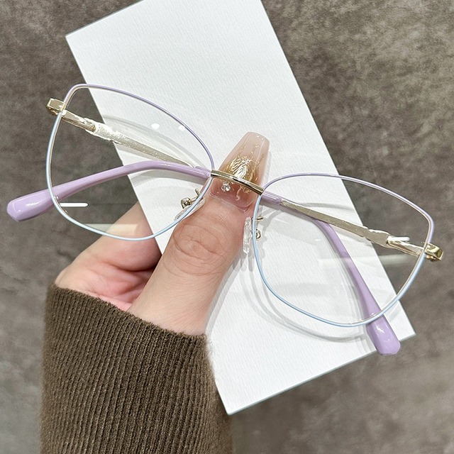 2025 Wholesale Fashion Metal Optical Glasses Frame High Quality Women Unisex Eyeglasses Spectacles Frame