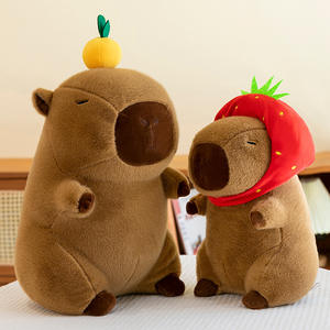 Venta al por mayor 30cm fresa Capibala pan tostado Capibala juguetes de peluche Capibala serie juguetes de peluche - Product Image 2
