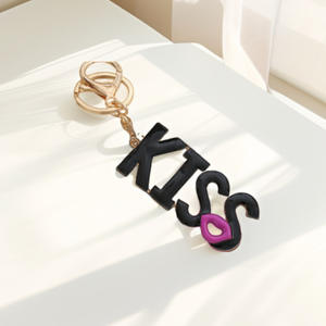 Llavero de Metal de Alta Calidad con Diseño de Labios de Dibujos Animados, Pequeño Regalo, Llavero de Moda con Diseño de Labios - Product Image 3