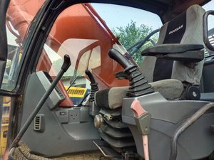 รถขุดตีนตะขาบ Doosan DX225LC มือสอง 22 ตัน รถขุดไฮดรอลิกมือสอง DX300LC-9C DX340LC-9C คุณภาพสูง ประสิทธิภาพดี - Product Image 6