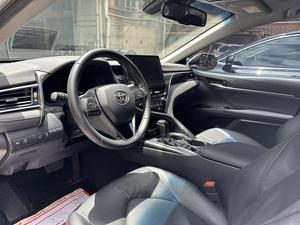 2019สำหรับ Toyota <span class=keywords><strong>Camry</strong></span> Le เบาะหนังซันรูฟแบบพาโนรามาแบบซุปเปอร์คลีนเทอร์โบอัตโนมัติ AWD รถ R18เชื้อเพลิงแบบไฮบริดที่ใช้รถซ้าย - Product Image 4