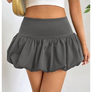 Falda de tenis vaquera transpirable y ecológica para mujer, con estampado, cintura natural, dobladillo con volantes, corte A, corta, informal, de verano - Product Image 2